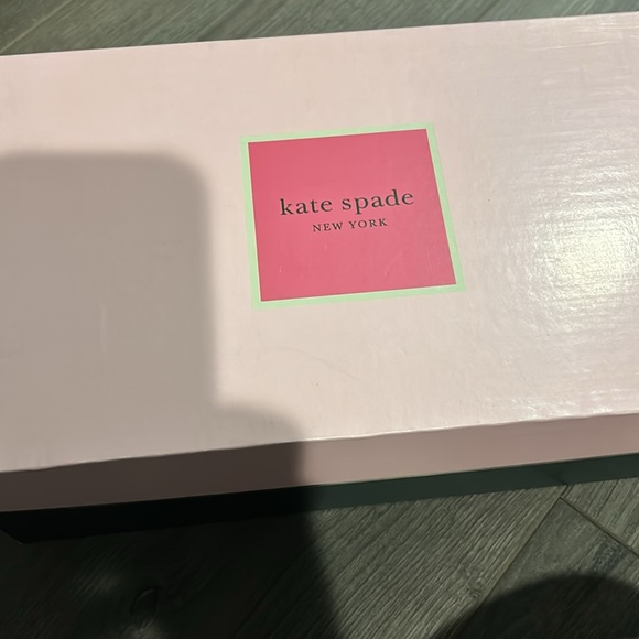 Kate Spade - Picture 6 of 8